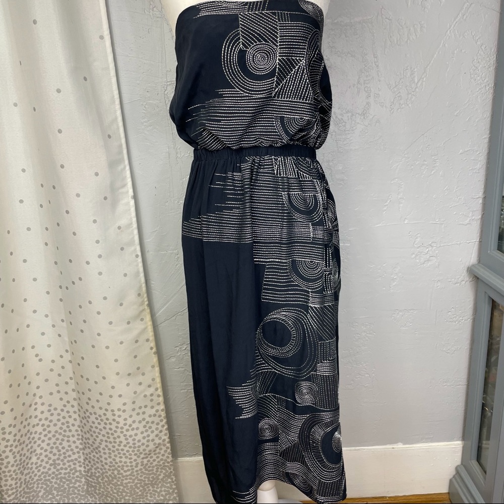 Hype strapless dress Size 4